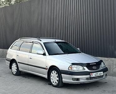 Toyota Avensis: 2002 г., 2 л, Механика, Дизель, Универсал