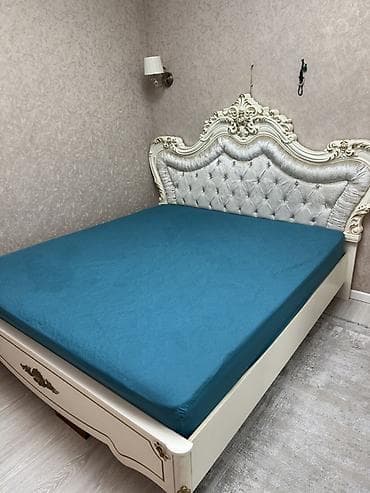 размер одеяла 2 х спального: Двуспальная кровать, С мягким изголовьем, длина - 200 см — 3