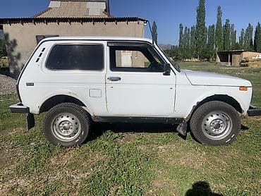 Унаа сатуу: ВАЗ (ЛАДА) 4x4 Niva: 2009 г., 1.6 л, Бензин, Жол тандабас — 3