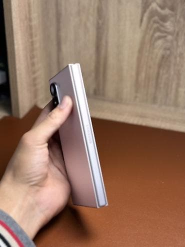 macbook m3: 📱 Samsung Galaxy Z Fold6 256GB Флагман для тех, кто хочет максимум — 4