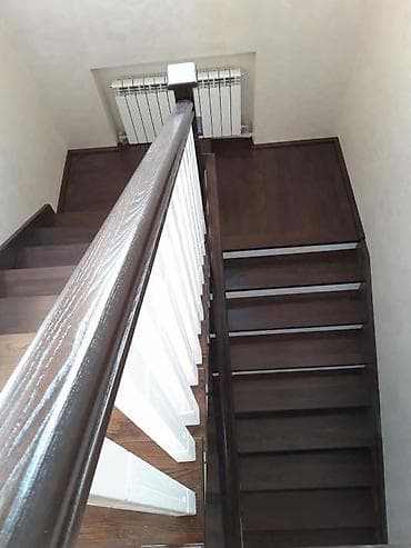 ленточный фундамент: Металлическая лестница Для дома, Форма лестницы: Г-образная, Стиль: Классический — 9