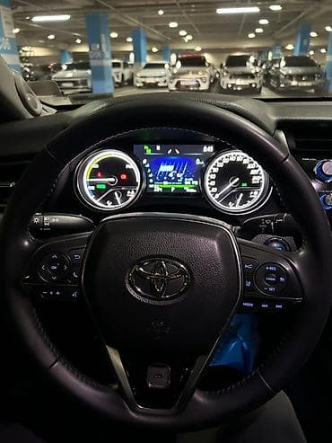 рф учет: Toyota Camry: 2018 г., 2.5 л, Вариатор, Гибрид, Седан — 9