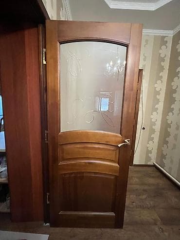 акку: 4 Двери ( 3 с окном и 1 сплошная) Межкомнатные двери из массива дерева — 2