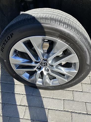 lc 300: Toyota RAV4: 2019 г., 2.5 л, Автомат, Бензин, Кроссовер — 5