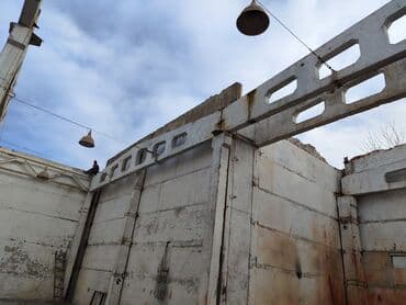 4 микрайон: Продаётся стенной плита!!! Около 25 шт есть. Адрес, Бакаева 121 А — 8