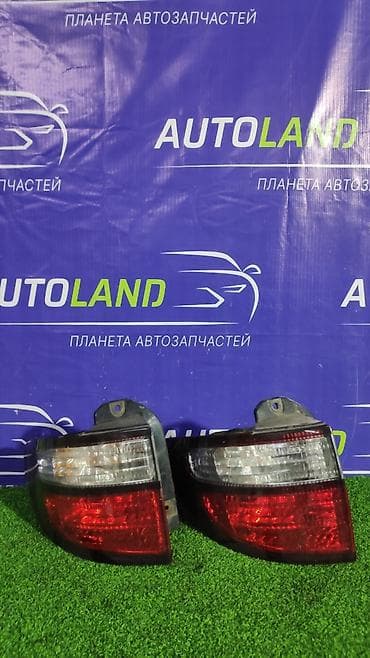 estima: Задний левый стоп-сигнал Toyota 2003 г., Б/у, Оригинал, Япония — 3