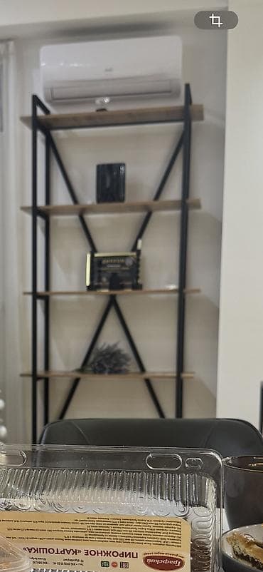put up: Книжная полка, Б/у, Напольная, Самовывоз, Платная доставка — 2