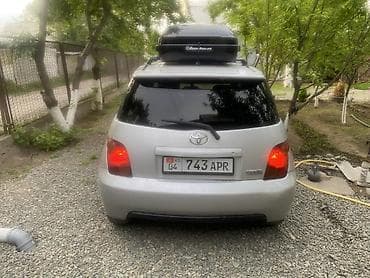 hyundai salaris: Toyota Ist: 2003 г., 1.3 л, Автомат, Газ, Хэтчбэк — 2