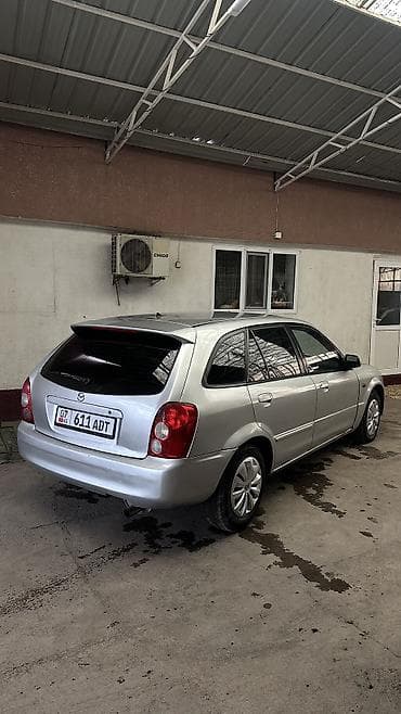 Mazda 323: 2003 г., 1.6 л, Механика, Бензин, Хэтчбэк