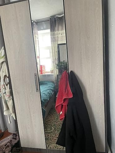 Спальный гарнитур в современном стиле, цвет светлый дуб/серый с темной