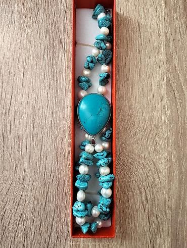 бирюза: Бирюзовое колье с подвеской и белыми вставками - Дизайн: нитка из — 3