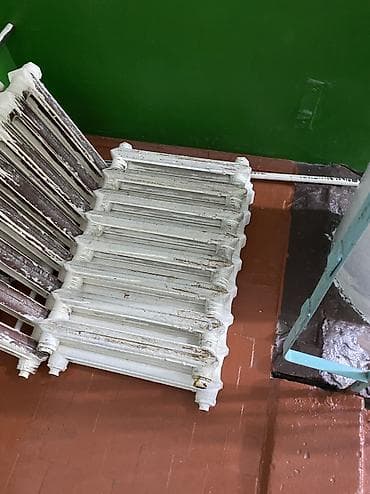 Чугунные батареи 
Цена за 1 секцию 200 сом