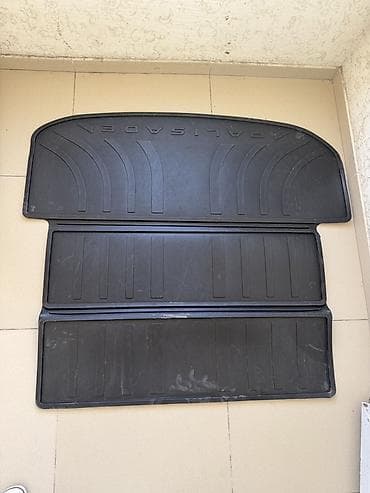 palisade: Родные Резиновые Полики Для багажника Hyundai, цвет - Черный, Б/у, Самовывоз — 1