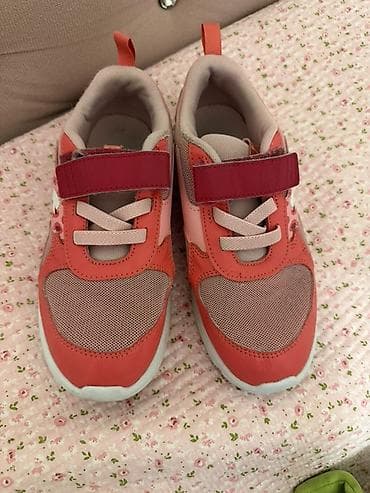 Детские кроссовки Puma - Размер по стельке: 21 см (EUR 34,5 / UK 2 /