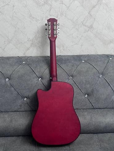 Ватсапп номер+ номер для связи+ Акустическая гитара — 1000 сом 🎸