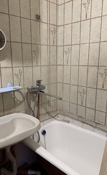 Недвижимость: Сдаётся 2‑комнатная квартира в районе ТЦ «Таш Рабат». Этаж 7 из 9 — 7