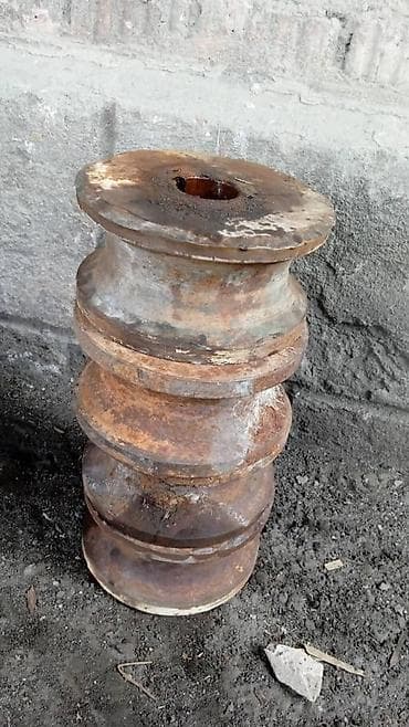 down pipe: Колесы рельсовые продаю, одна шт 5000 сом. Все размеры на фото — 1