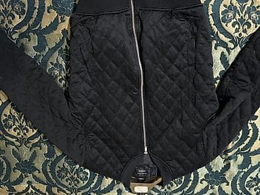 Плащи: Стеганая мужская куртка-бомбер ZARA MAN - Цвет: черный - Фактура — 2