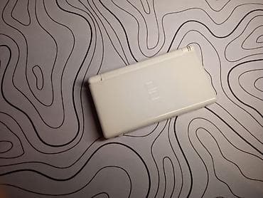 iphone 6: Nintendo DS Lite, белая прошитая около 100 игр в идеале - Карманная — 1