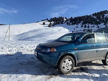 зимние: Honda HR-V: 2000 г., 1.6 л, Автомат, Бензин, Кроссовер — 2