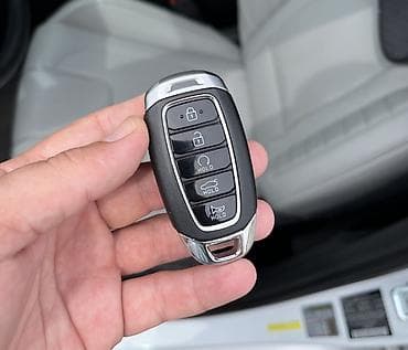 набор ключей 82: Продаю б/у ключи для Hyundai, 2 шт. за 2 ключа 6000 сом — 1