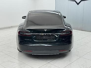 Tesla: Tesla Model S: 2014 г., Электромобиль, Лифтбек — 3