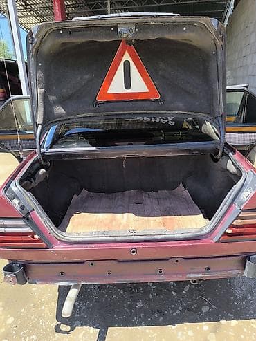 зеркало w124: Mercedes-Benz W124: 1991 г., 2.3 л, Механика, Бензин, Седан — 9
