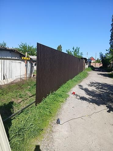 крыша работа: Услуги сварка работы навесы полки Копаем септики траншеи под — 8