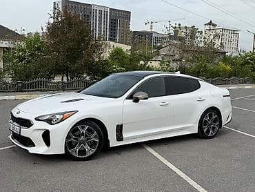 rav4 2021: Kia Stinger: 2021 г., 2 л, Автомат, Бензин, Лифтбек — 7