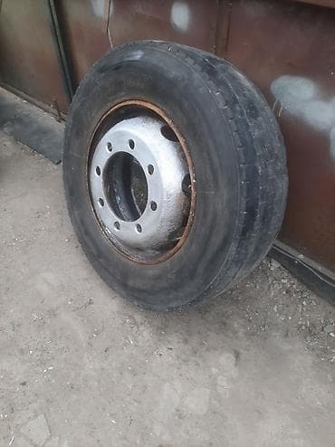 Колеса в сборе 265 / 70 / R 19.5, Б/у, 1 шт, Грузовики/Автобусы, Железные, отверстий - 8