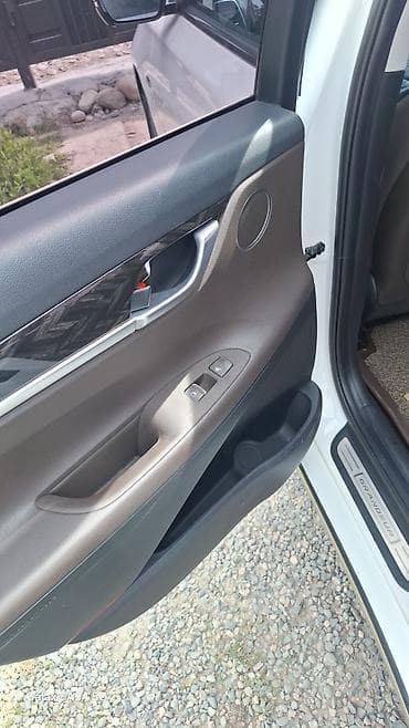 space runner: Hyundai Grandeur: 2019 г., 2.4 л, Автомат, Гибрид, Седан — 9