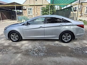 Продажа авто: Hyundai Sonata: 2012 г., Автомат, Бензин, Седан — 2