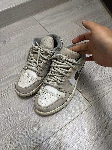 шлепка найк: ОБУВЬ. Б/У САТАМ 1) Кроссовки Nike (низкие) - Модель в — 1