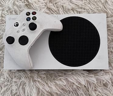 XBOX series S Причина продажи : переезжаем в другую страну и продаем
