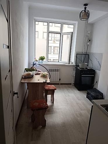 4: 1 комната, 35 м², 4 этаж, Евроремонт — 5