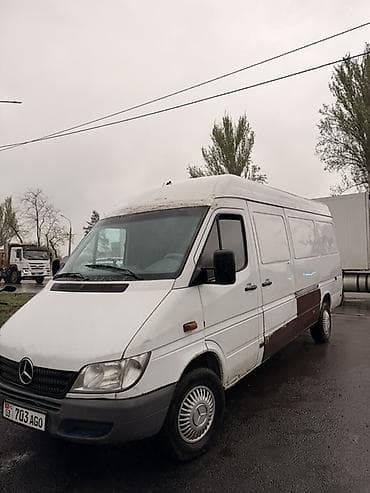 сапок пасажирский: Легкий грузовик, Mercedes-Benz — 2