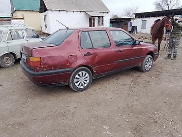 Volkswagen: Volkswagen Vento: 1991 г., Седан — 1