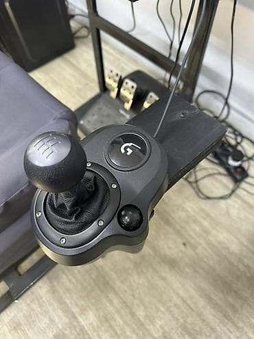 руль для компютера: 2 штуки Комплект для автосимов: рулевая система Logitech для — 4