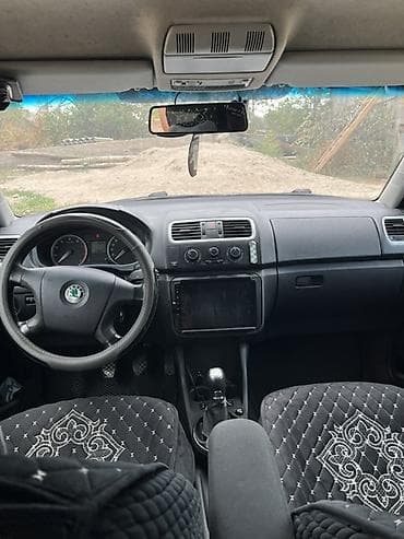 рейка степ: Skoda Fabia: 2009 г., 1.2 л, Ручные, Бензин, Хэтчбэк — 2