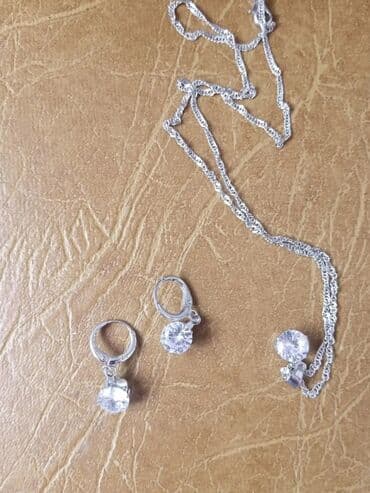 свадебные наборы ручной: Комплект из серебра 925 пр💫. серьги + цепочка с кулончиком. вставка — 1