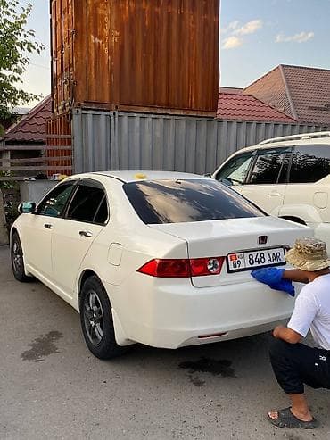 Honda Accord: 2004 г., 2 л, Автомат, Газ, Седан — 3