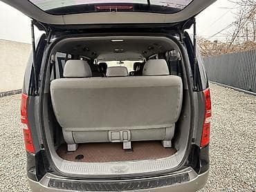 6 мест: Hyundai Starex: 2019 г., 2.5 л, Автомат, Дизель, Минивэн — 10