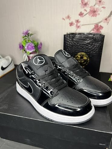 Кроссовки и спортивная обувь: Мужские кроссовки, 40, 41, 42, Air Jordan, Новый, цвет - Черный — 3