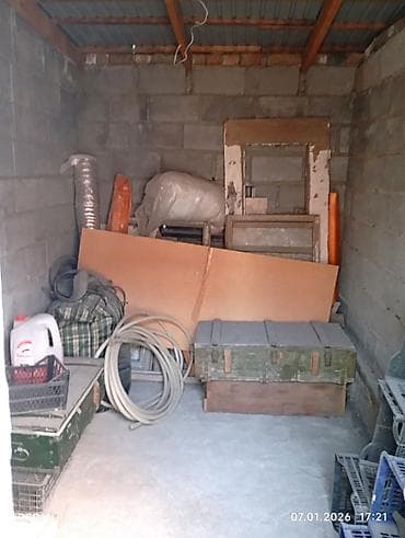 крыша дом: Дом одноэтажный с утеплённым фасадом и металлической входной дверью — 3