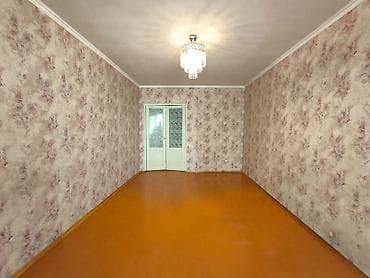 Продажа квартир: 1 комната, 37 м², Индивидуалка, 2 этаж, Старый ремонт — 3