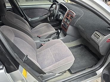 v klass: Toyota Avensis: 1998 г., 1.8 л, Автомат, Бензин, Седан — 5