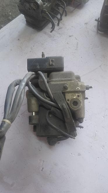 abs e39: Блок ABS Nissan 1995 г., Б/у, Оригинал, Япония — 1