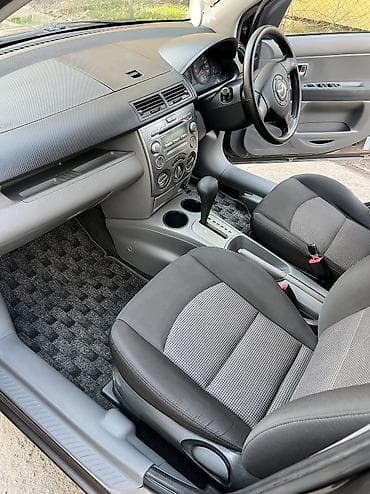 forester 2003: Mazda Demio: 2006 г., 1.3 л, Автомат, Бензин, Хэтчбэк — 8