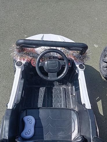 Детский электрокар at lalafo.kg Детский электрокар