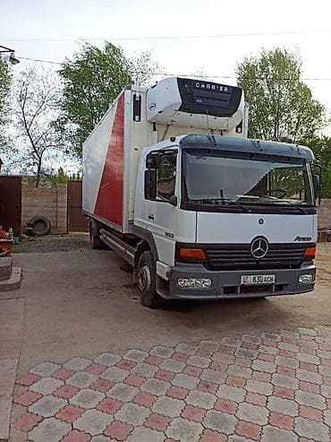мерс 200 с: Грузовик, Mercedes-Benz, Стандарт — 2